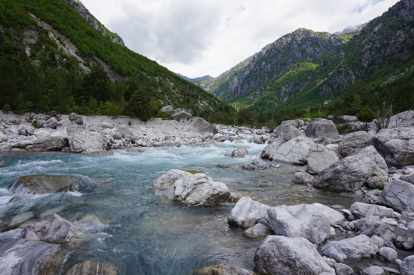 rapides et alpes Albanaises à voir 