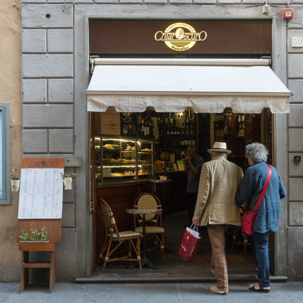 Façade du Café Chiaroscuro - Un des meilleurs cafés de Florence