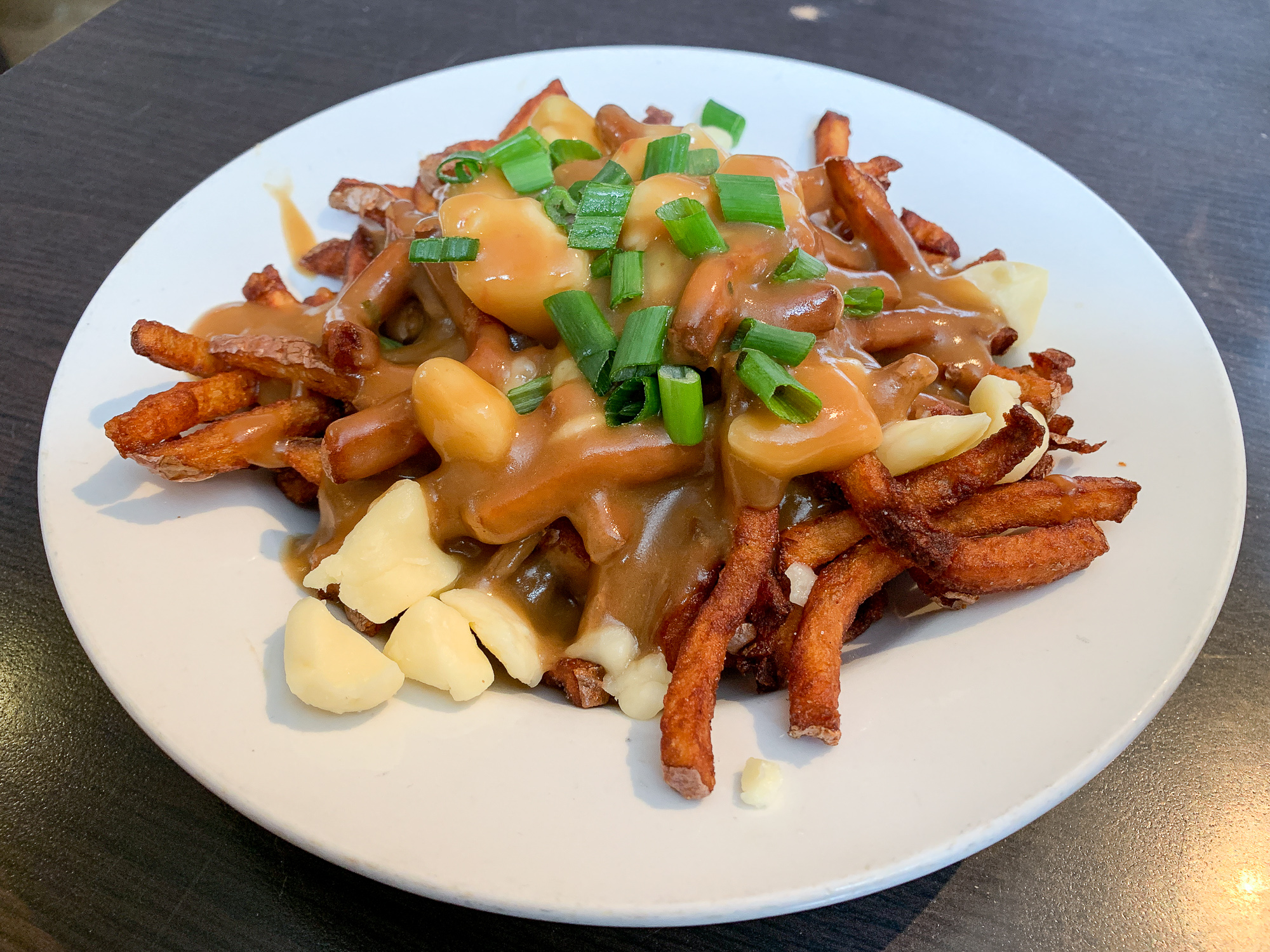 Poutine du Garage Café de Winnipeg