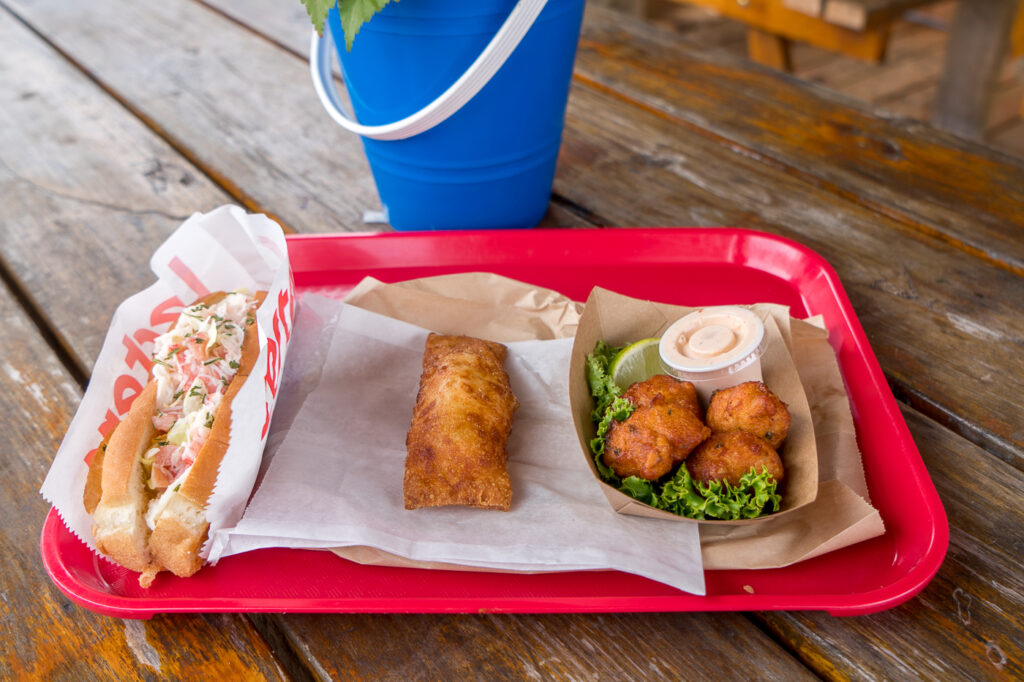 egg roll, guédille et bouchées du Casse-Croûte du Pêcheur