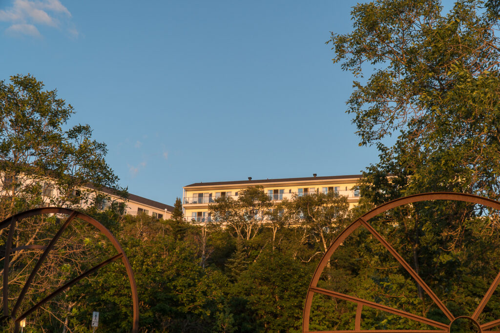 Auberge de la Pointe vue du fleuve