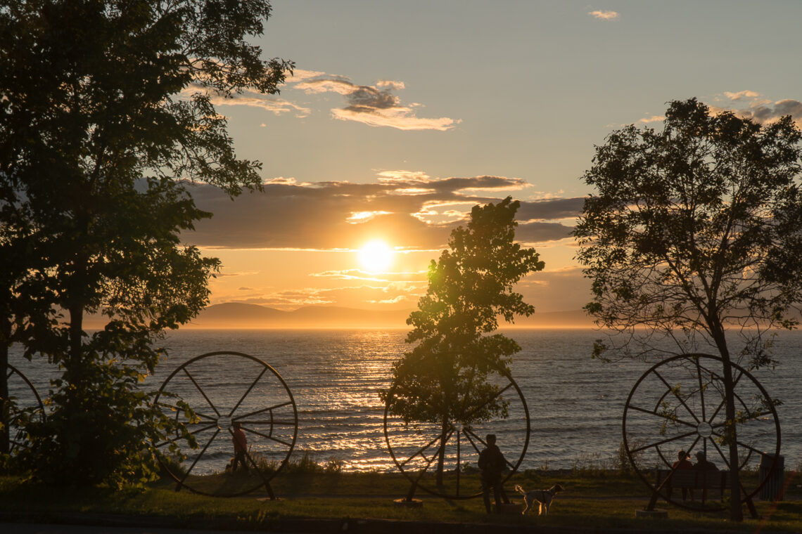 coucher de soleil au parc de la pointe