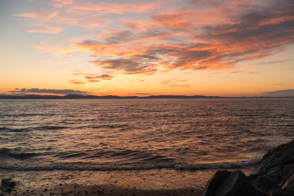 coucher de soleil sur le fleuve Saint-Laurent