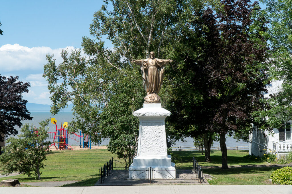 croix à Notre-Dame-du-Portage