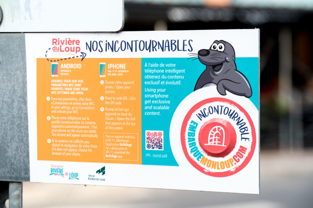 Embarque mon loup - Nos incontournables - Panneau code QR