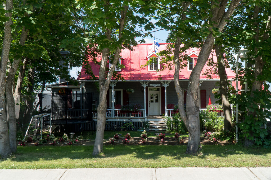 Jolies maisons à Notre-Dame-du-Portage