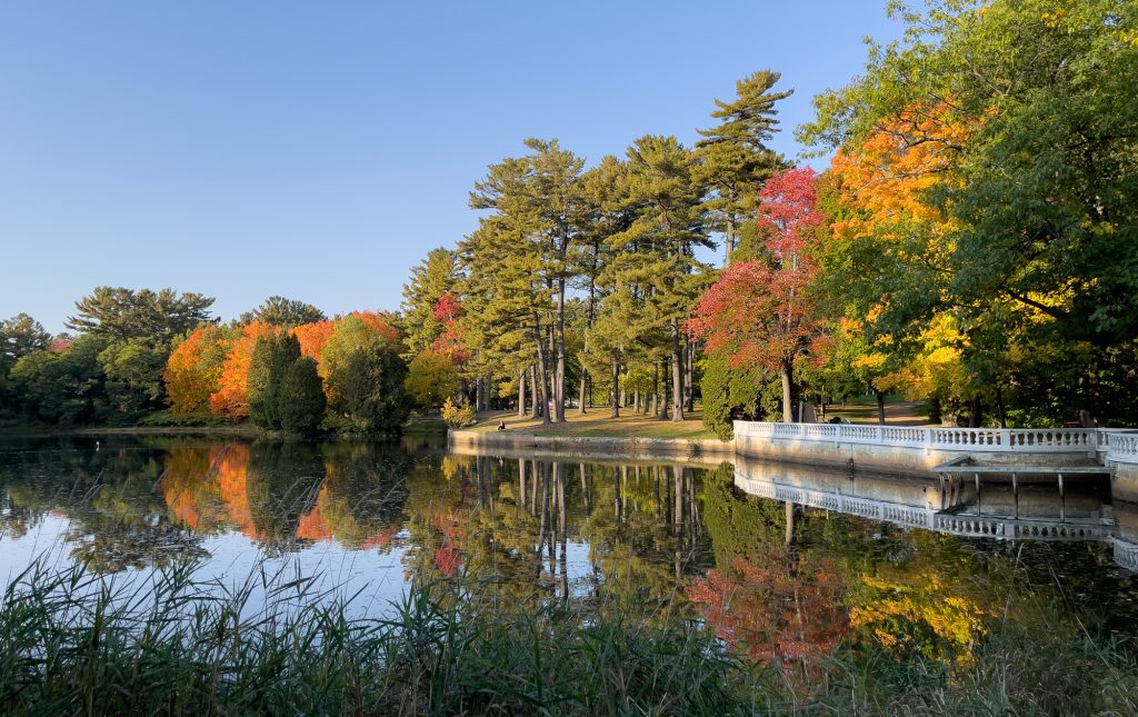Manoir seigneurial de Pointe du lac en automne à Trois-Rivières