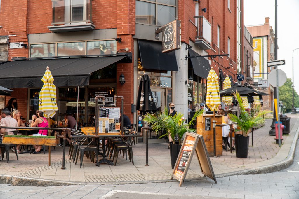 Terrasse le Pot cocktails et papilles - où manger à Trois-Rivières