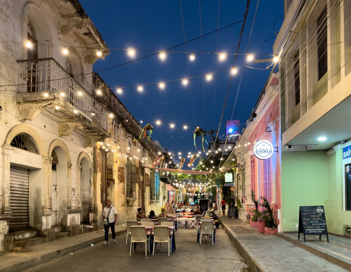 Carrera 3 - Rues de Santa Marta la nuit