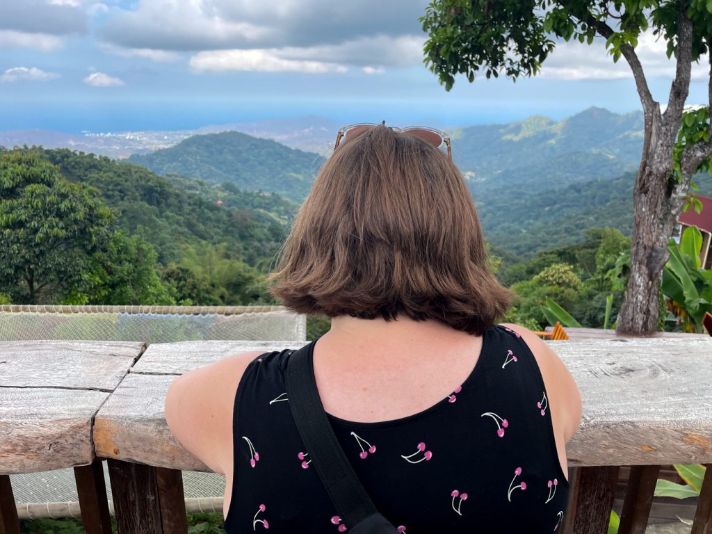 Jennifer - vue de dos à Sierra Minca