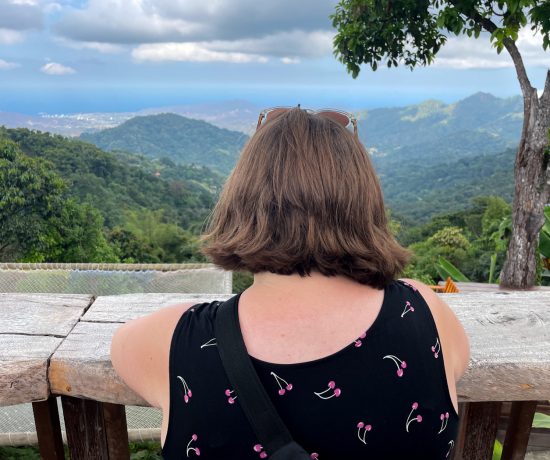 Jennifer - vue de dos à Sierra Minca