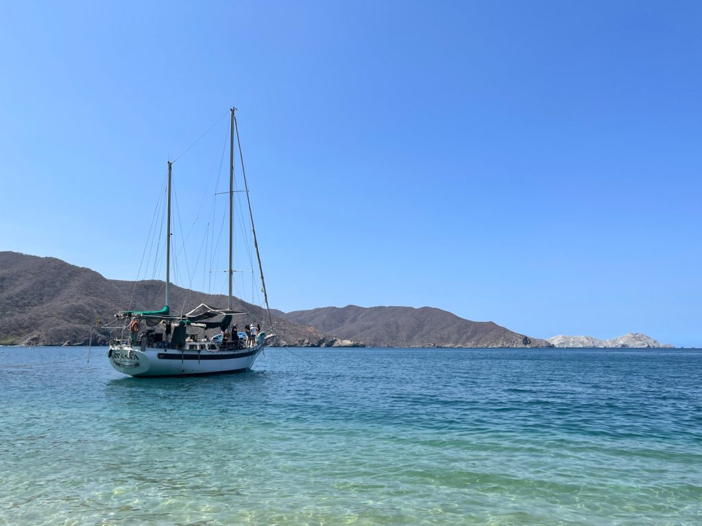 Voilier à Bahia Concha - Parque Tayrona