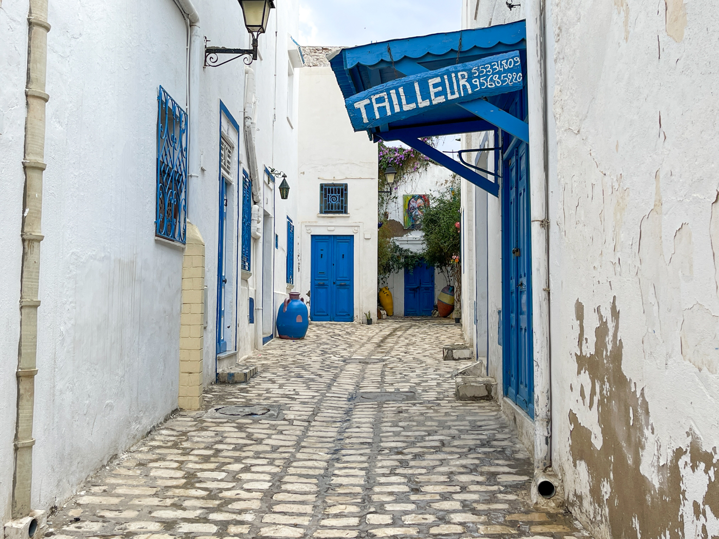 Ruelles bleu et blanc - Médina de Sousse - Quoi faire en Tunisie