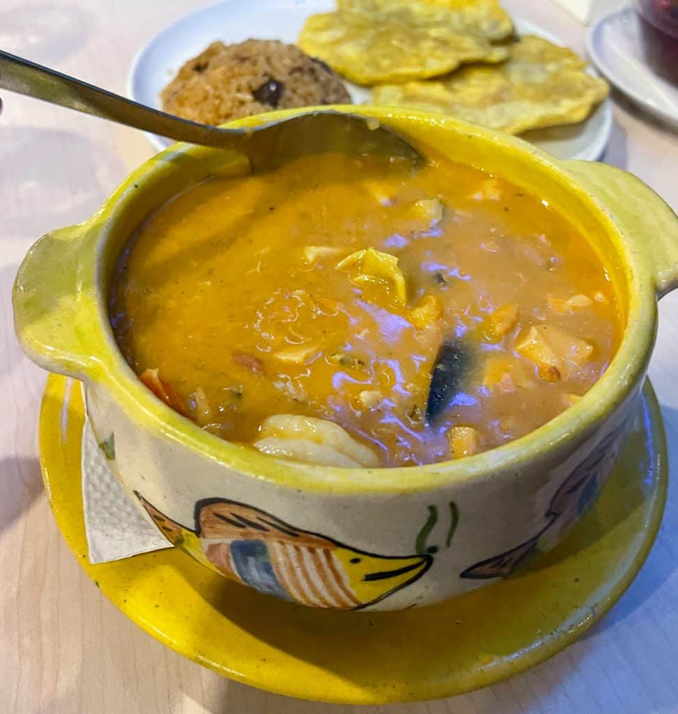 Soupe de poisson cazuela - Colombie