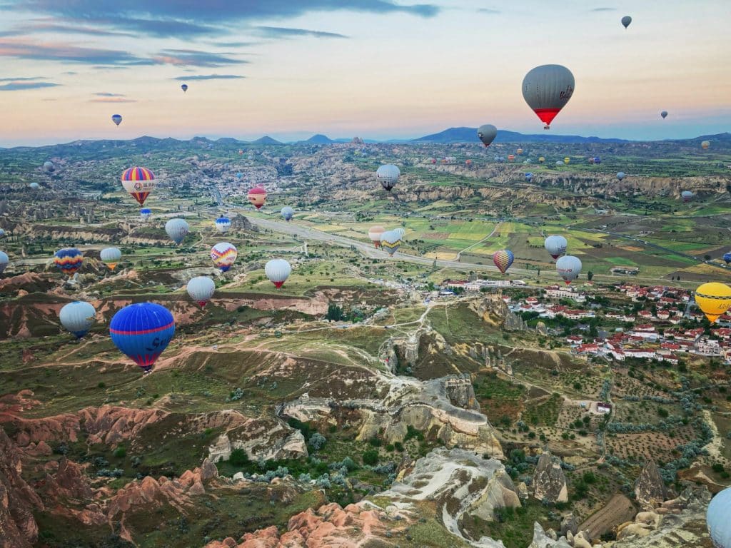 Montgolfière en Cappadoce, Turquie - Meilleure destination 2023 - Vagabondeuse