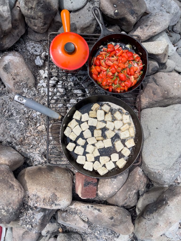 Feu sur la plage - Nouvelle-Écosse - Gourmet by Nature Wild Chef