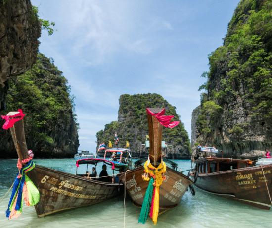 Bateau typique de Phuket, Thaïlande - Canva