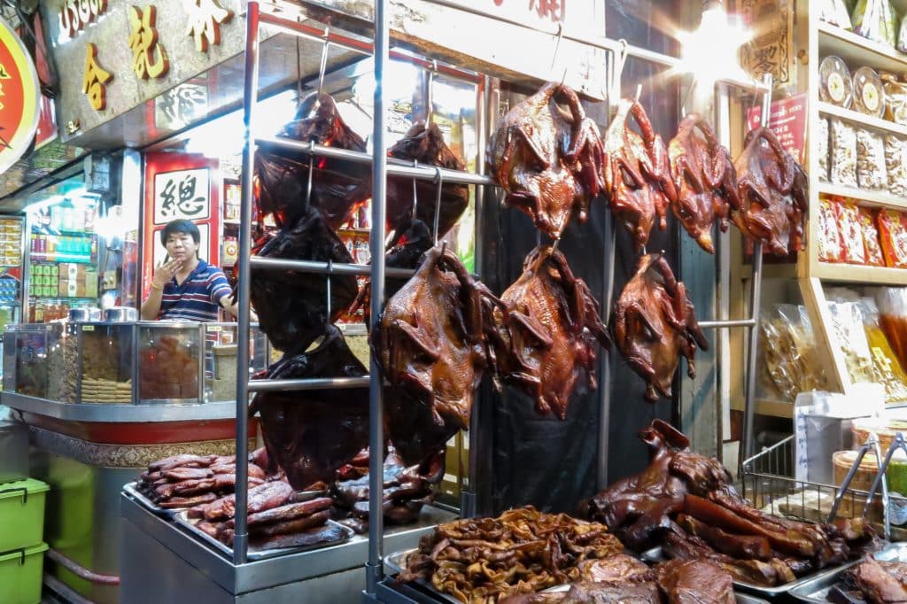 Poulets grillés dans le Chinatown de Bangkok