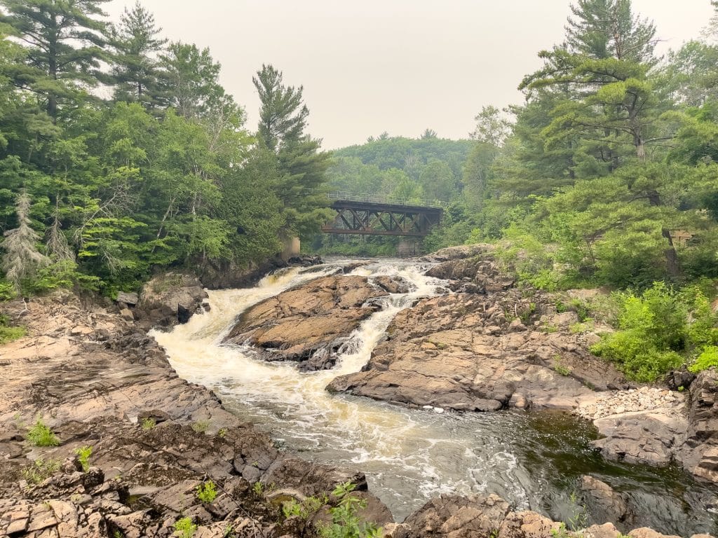 Cascades du parc des chutes Sainte-Ursule