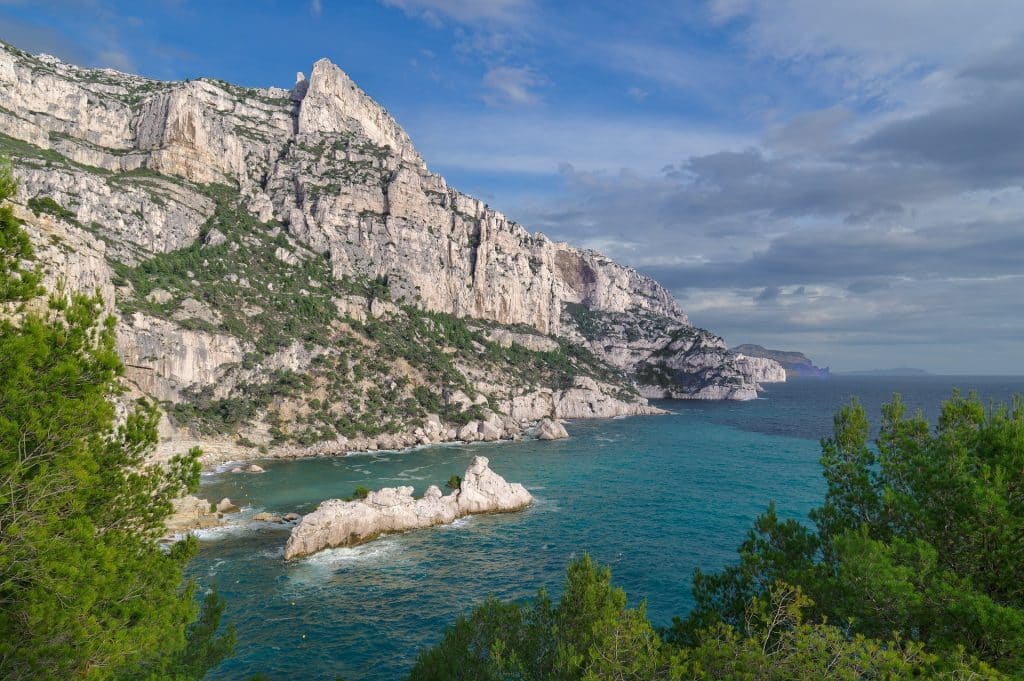 Falaises du Parc national des Calanques en France - Gil de Pixabay