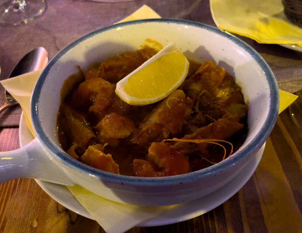 Assiette de crevettes aux tomates de Konoba Scala Santa de Kotor, Monténégro