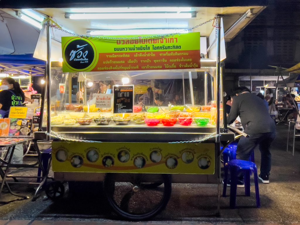 Kiosque au marché de la North Gate - Street food à Chiang Mai