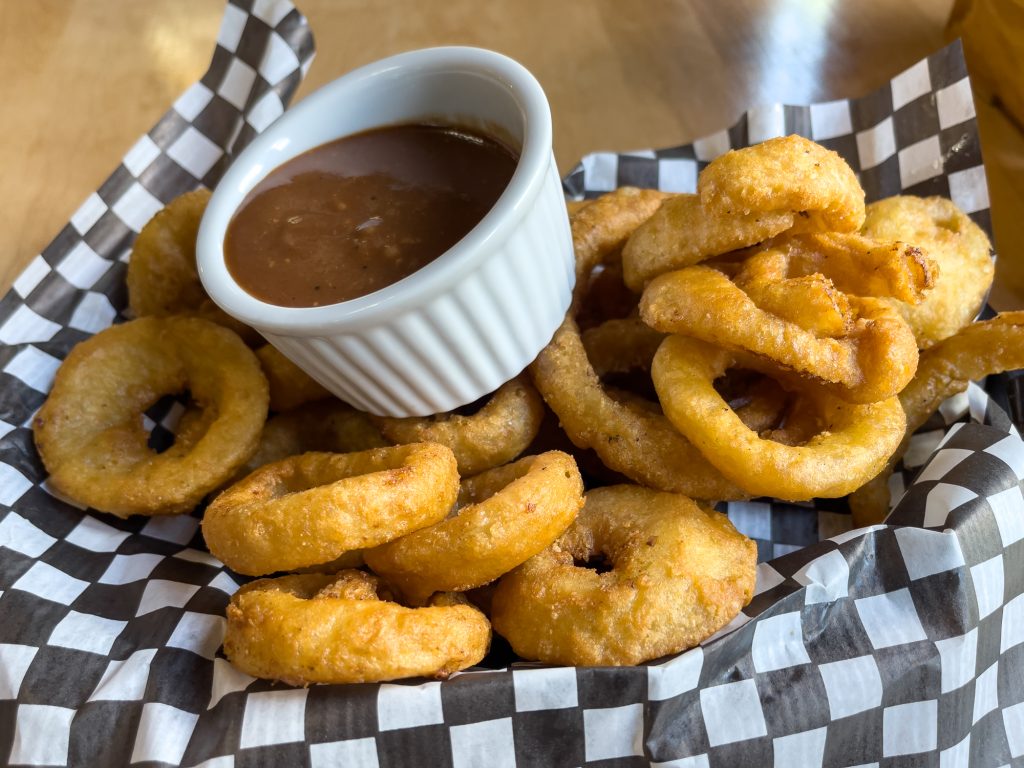 Rondelles d'oignons du Coastal Restaurant Pub d'Ingonish