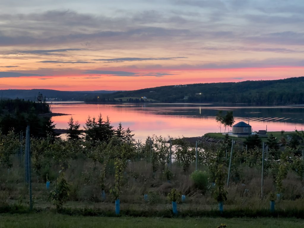 Yourte de l'Authentic Sea Coast au coucher de soleil en Nouvelle-Écosse