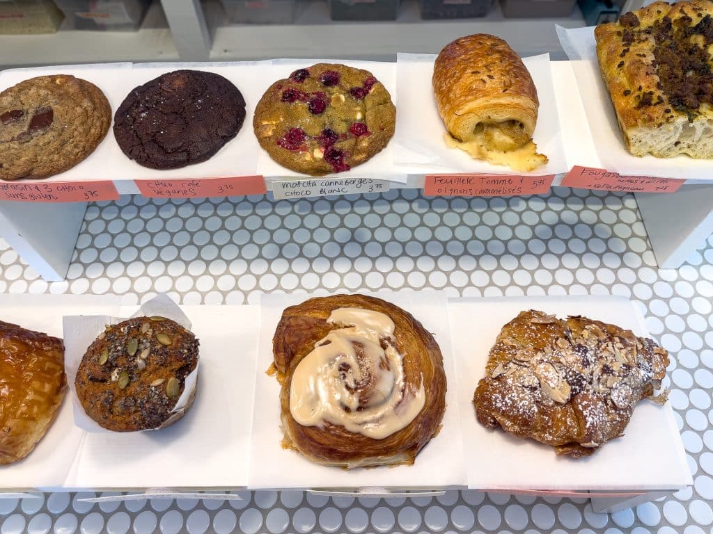 Différentes viennoiseries de la pâtisserie Rabiole