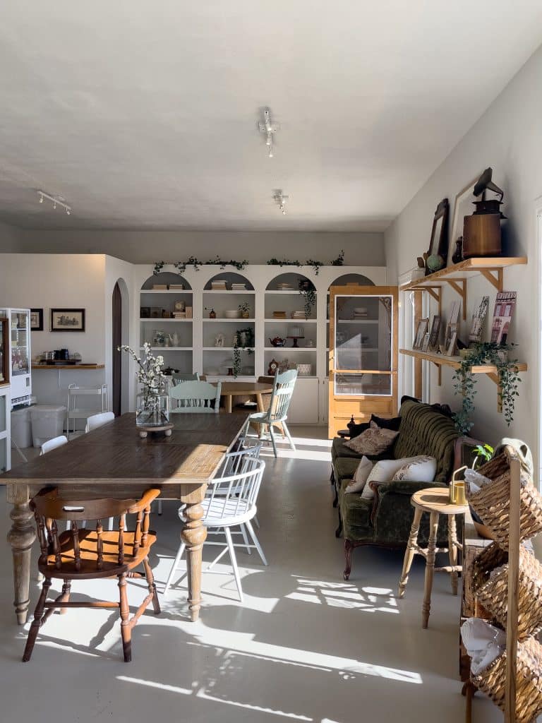 Intérieur du café Thérèsa