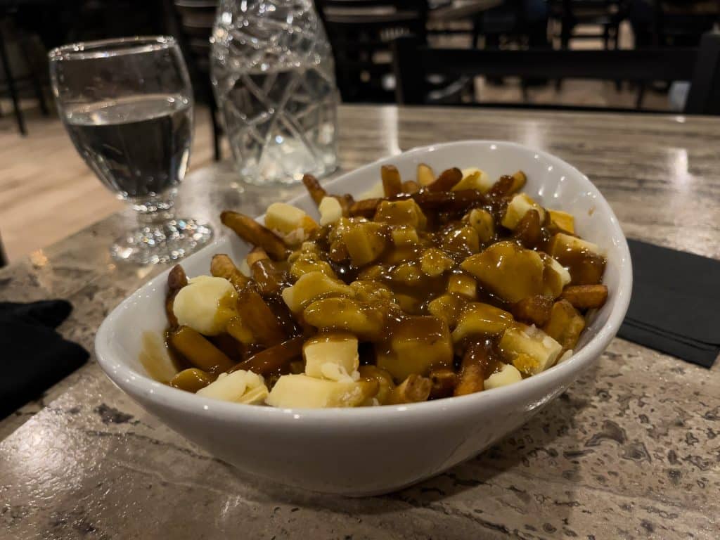 Poutine Bistro Accents