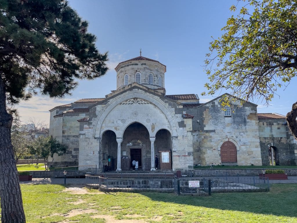 Façade de la mosquée Sainte-Sophie de Trabzon