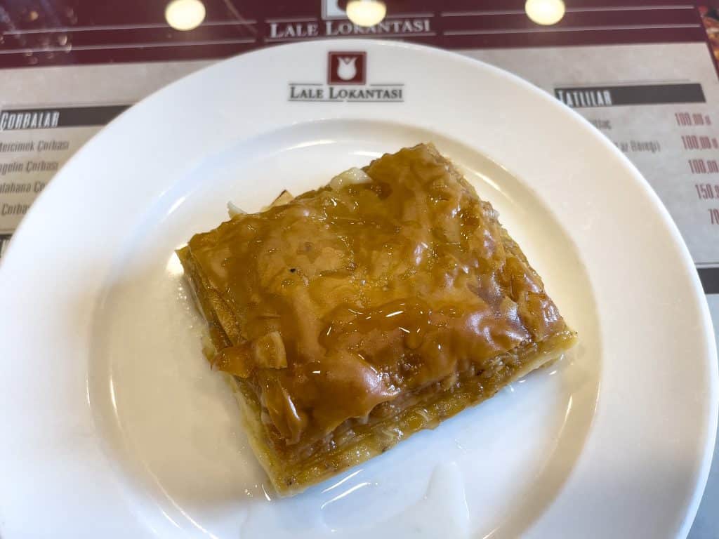 Laz böregi au Lale Lokantasi à Rize