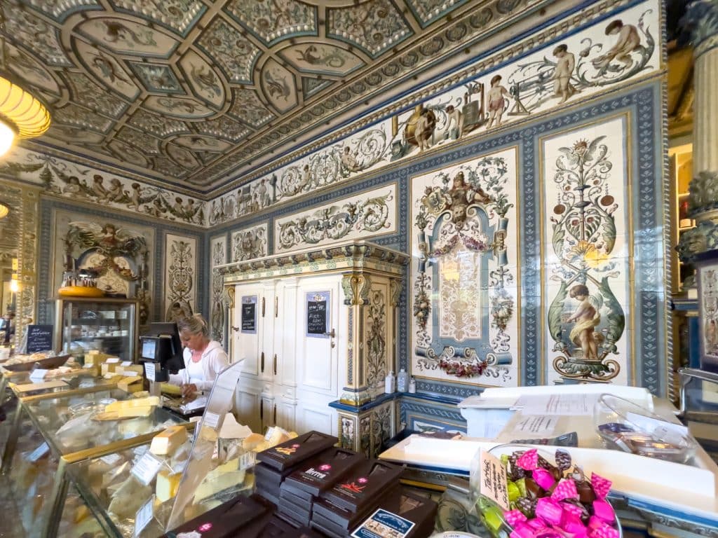 Dresdner Mölkerei Gebrüder Pfund