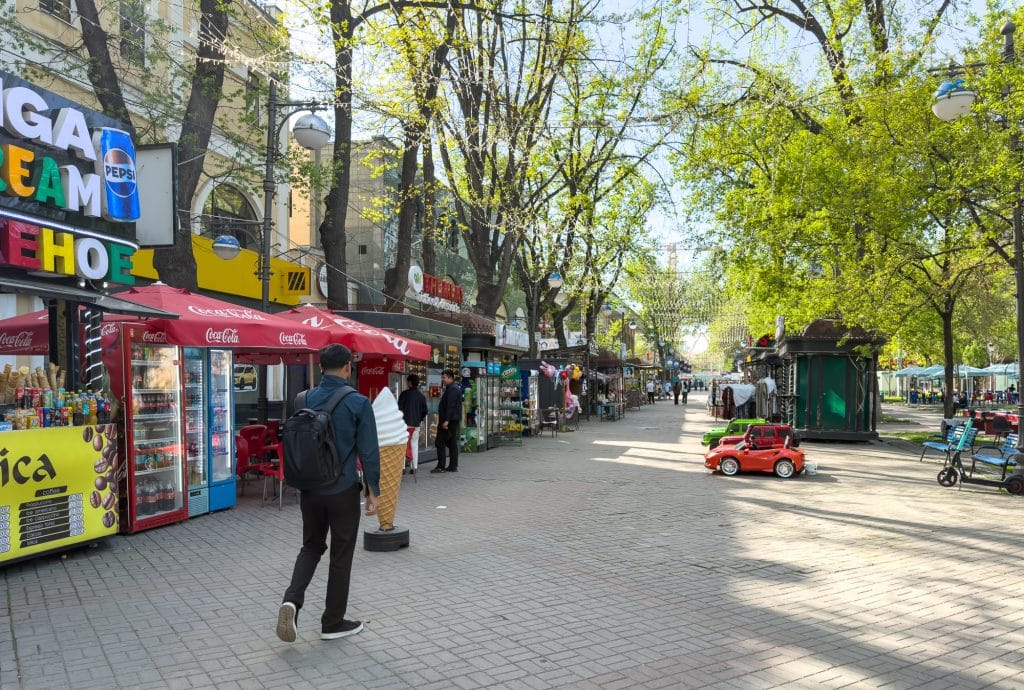 Allée Sayilgoh ou Broadway des Tashkentois