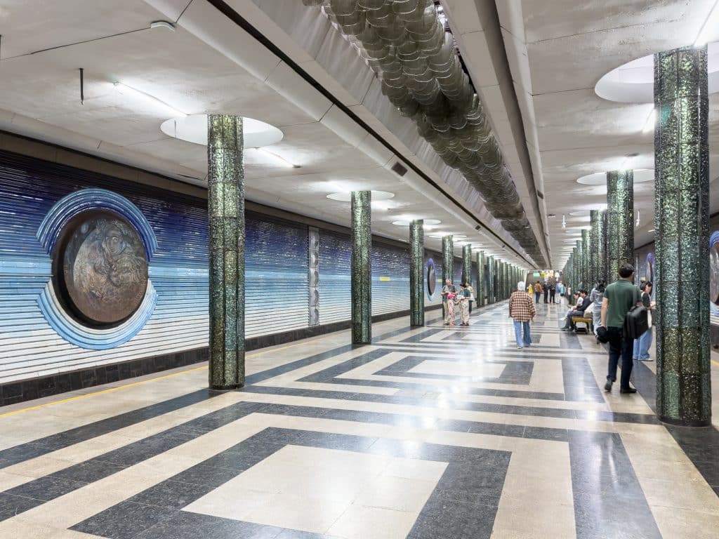 Quais de la station de métro Kosmonavtlar