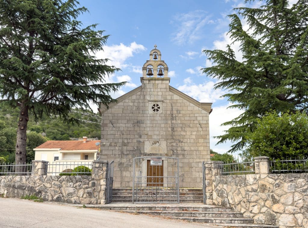 Église de Ravno en Herzégovine