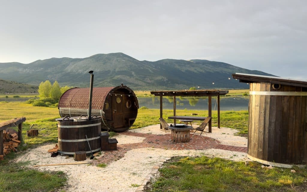 Hébergement à Barrel Land Blidinje, prêt-à-camper en Bosnie-Herzégovine