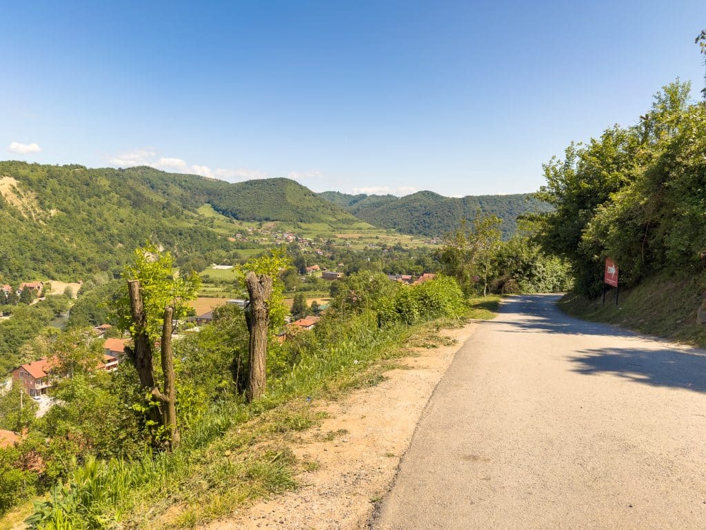 Route pour monter à la pyramide du Soleil