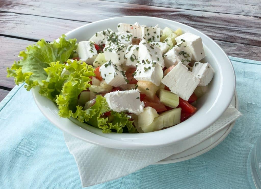 Salade shopska au restaurant Adriatic