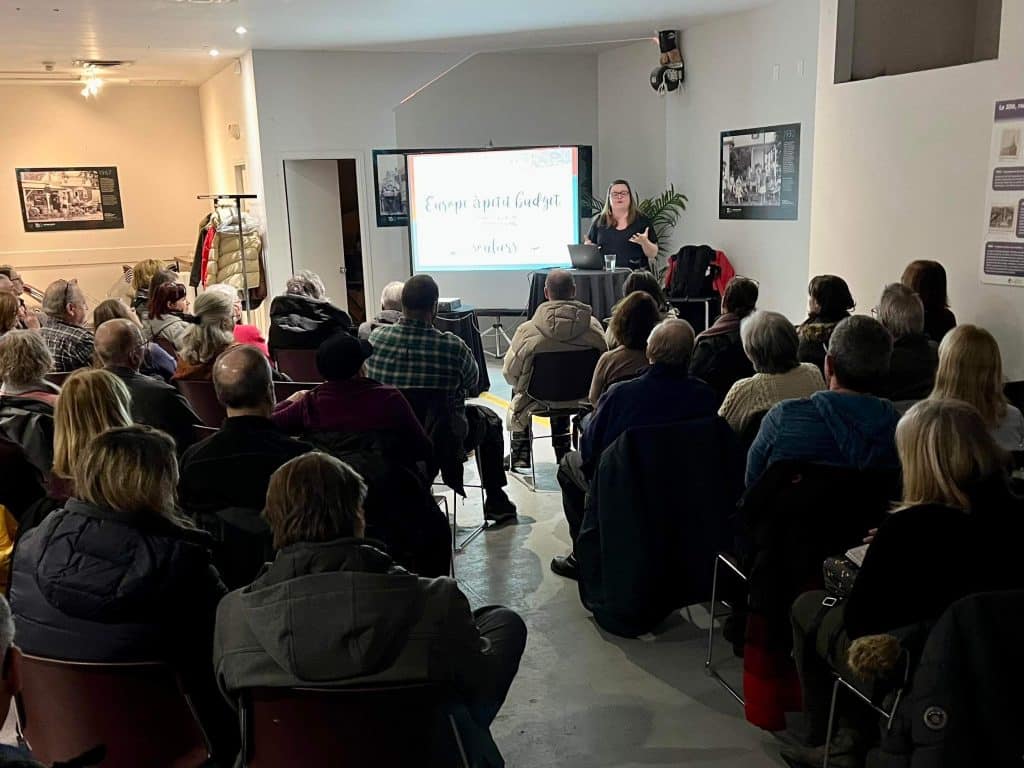 Jennifer Doré Dallas en conférencière voyage au Québec