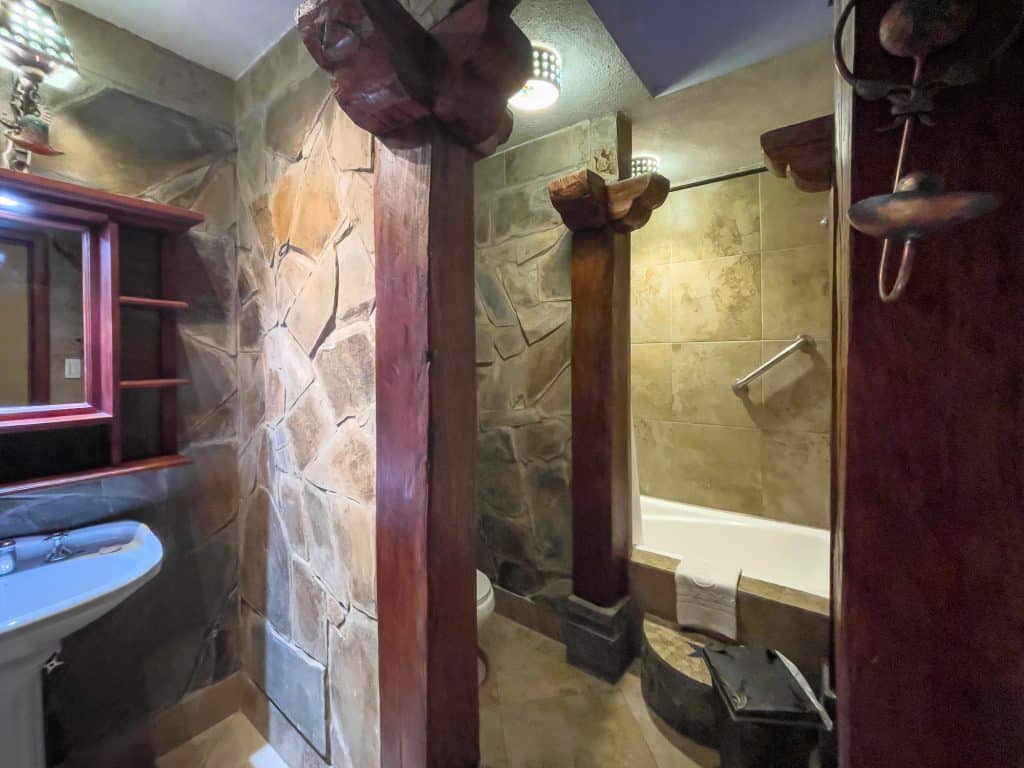 Ma salle de bains à l'Hosteria La Andaluza