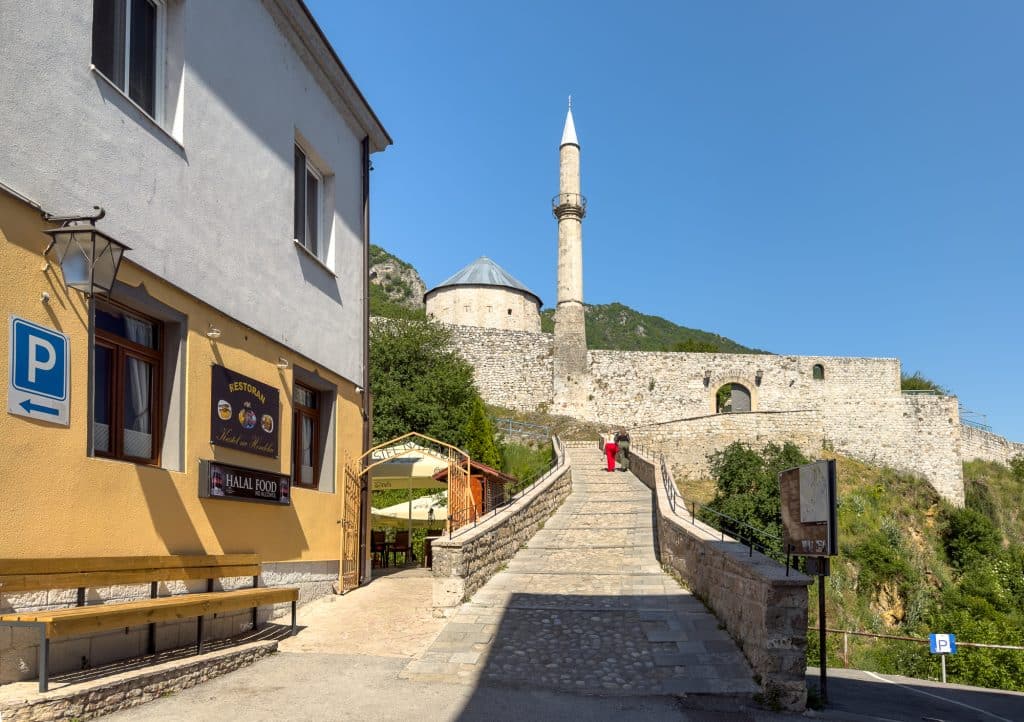 Montée vers la forteresse de Travnik
