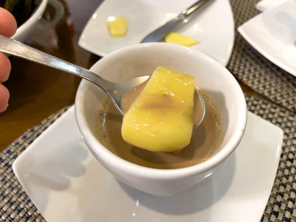 Chocolat chaud avec fromage à Bogota